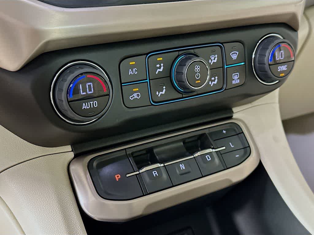 GMC Acadia Denali 2020