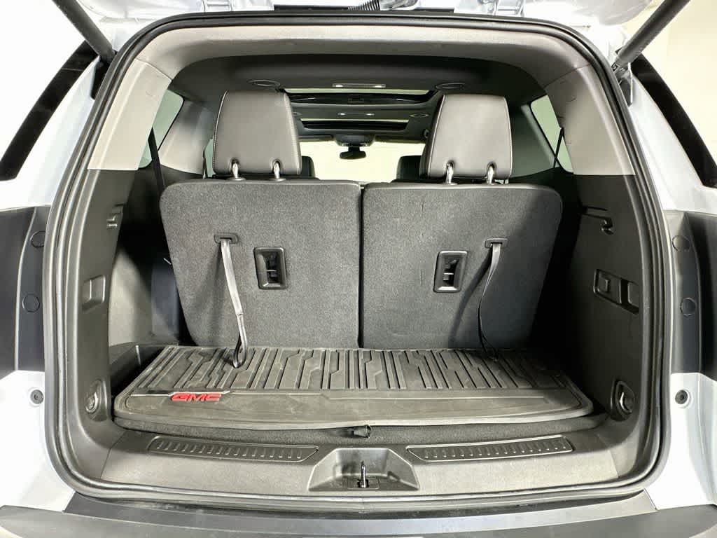 GMC Acadia SLT 2023
