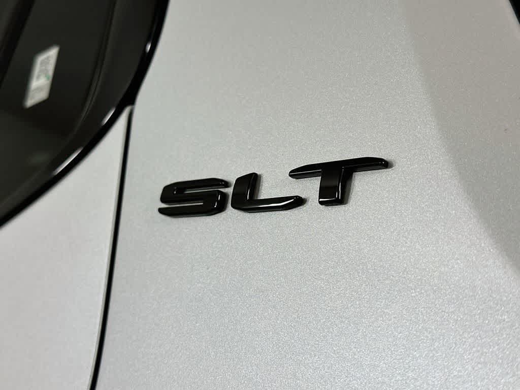 GMC Acadia SLT 2023