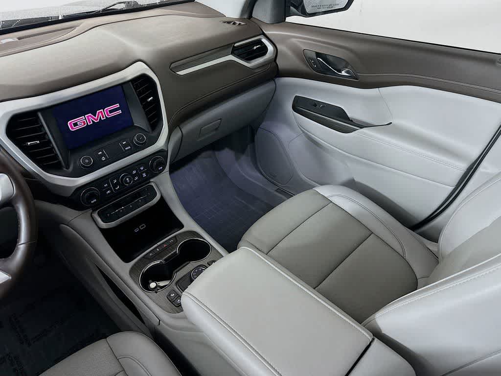 GMC Acadia SLT 2023