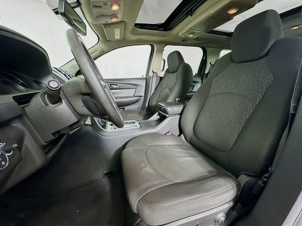 GMC Acadia SLE 2012