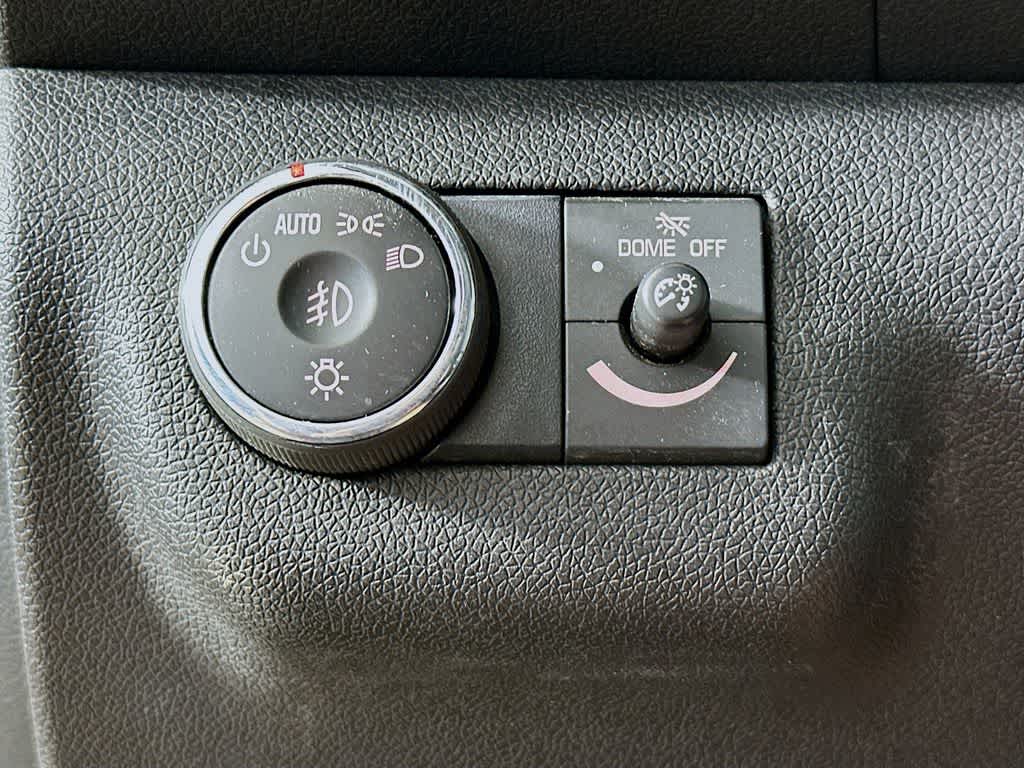 GMC Acadia SLE 2012