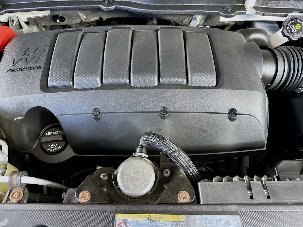 GMC Acadia SLE 2012