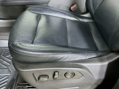 GMC Yukon XL SLE 2022
