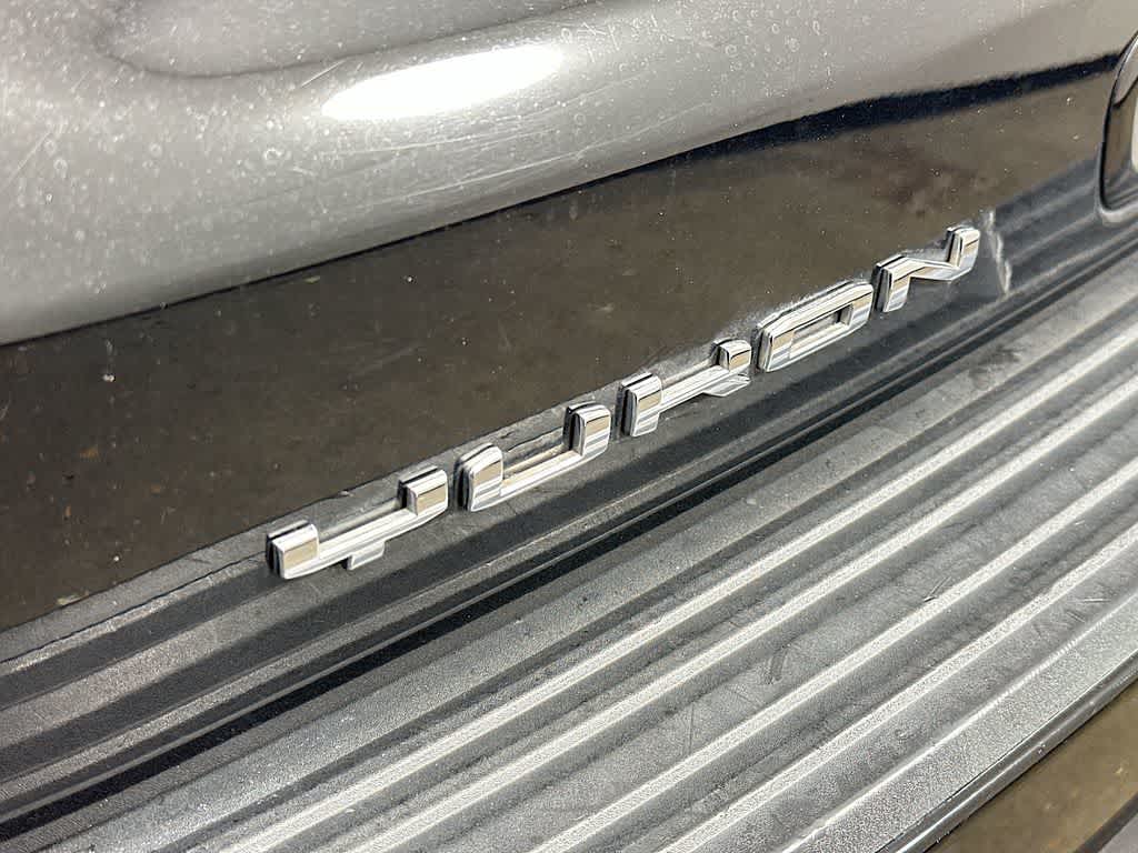 GMC Yukon XL SLE 2022