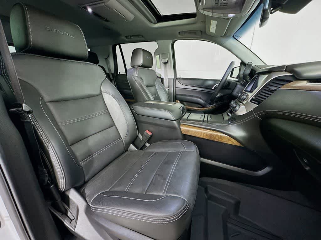 GMC Yukon Denali 2019
