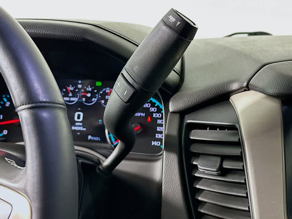 GMC Yukon Denali 2019