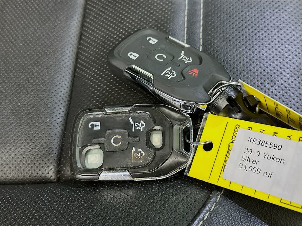 GMC Yukon Denali 2019