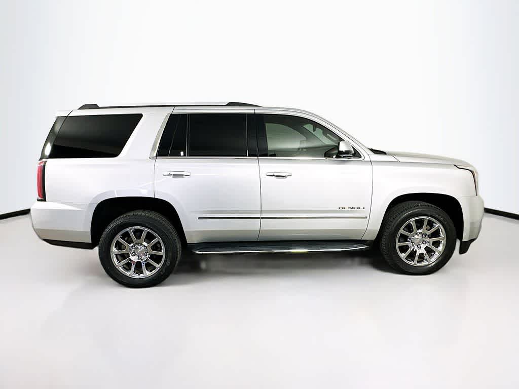 GMC Yukon Denali 2019