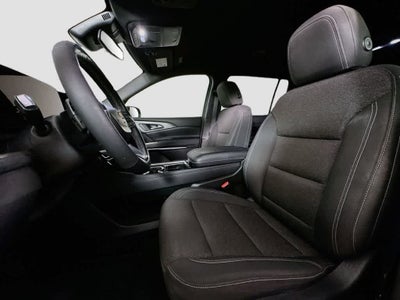 Chevrolet Traverse LT con tracción delantera, 2024