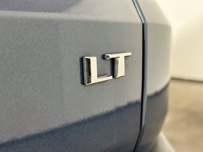 Chevrolet Traverse LT con tracción delantera, 2024