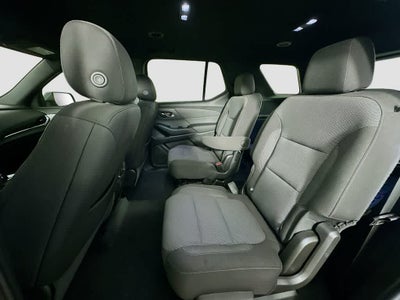 Chevrolet Traverse LT 2023 con tapicería de tela