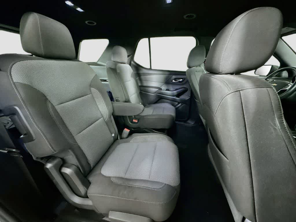 Chevrolet Traverse LT 2023 con tapicería de tela