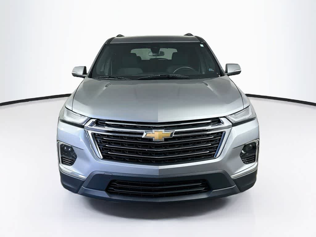 Chevrolet Traverse LT 2023 con tapicería de tela