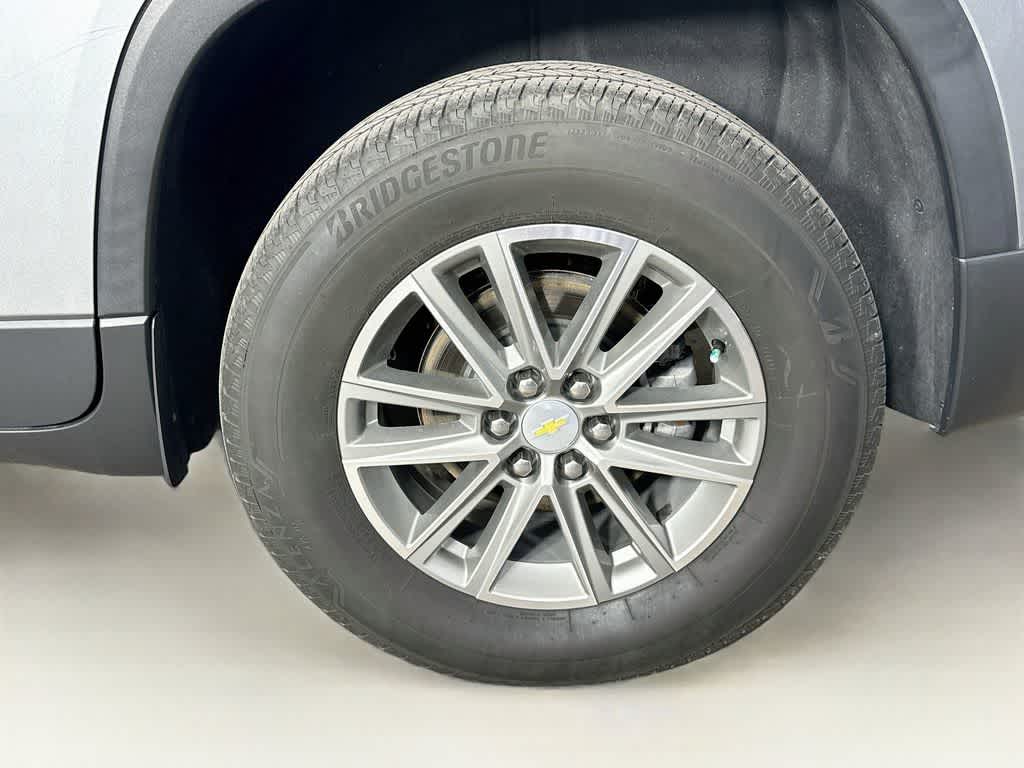 Chevrolet Traverse LT 2023 con tapicería de tela