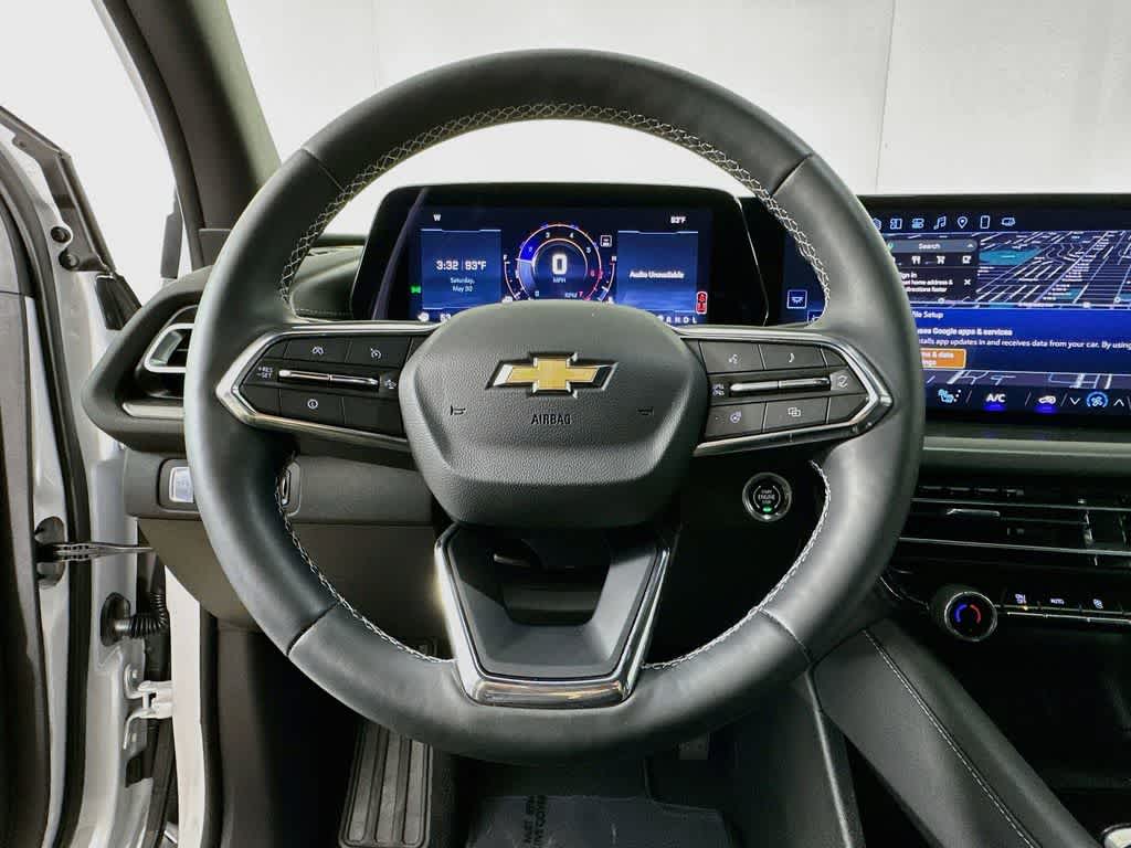 Chevrolet Traverse LT con tracción delantera, 2025