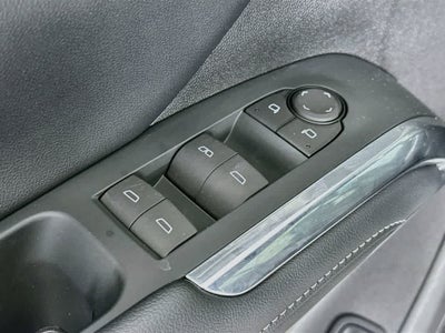 Chevrolet Traverse LT con tracción delantera, 2025