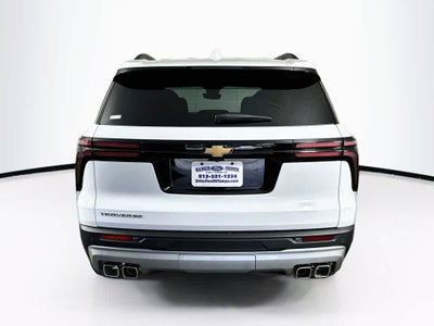 Chevrolet Traverse LT con tracción delantera, 2025