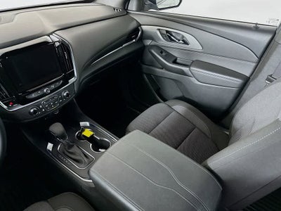 Chevrolet Traverse LT 2023 con tapicería de tela