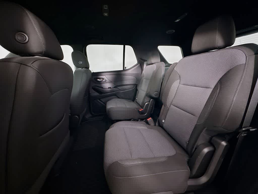 Chevrolet Traverse LT 2023 con tapicería de tela