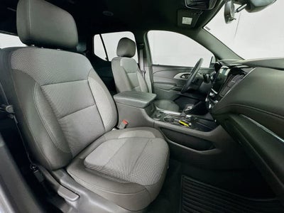 Chevrolet Traverse LT 2023 con tapicería de tela