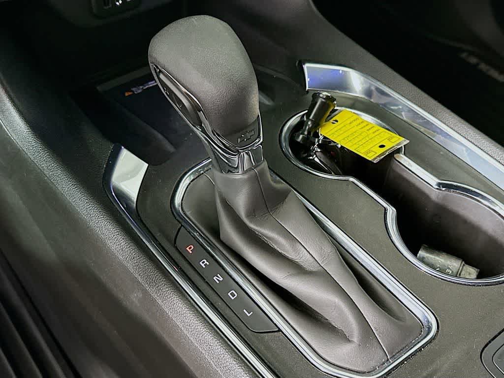 Chevrolet Traverse LT 2023 con tapicería de tela