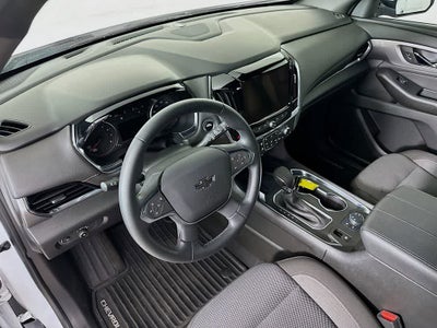 Chevrolet Traverse LT 2023 con tapicería de tela