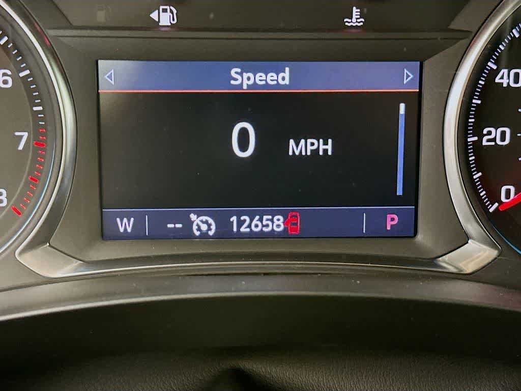 Chevrolet Traverse LT 2023 con tapicería de tela