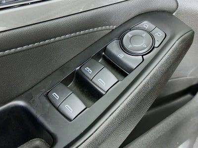 Chevrolet Traverse LT 2023 con tapicería de tela