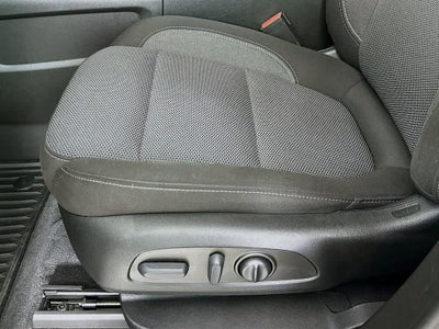 Chevrolet Traverse LT 2023 con tapicería de tela