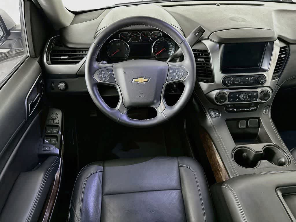 Chevrolet Suburban LT 2018