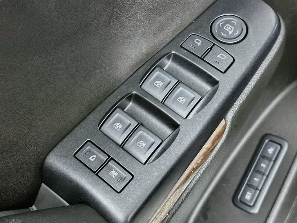 Chevrolet Suburban LT 2018