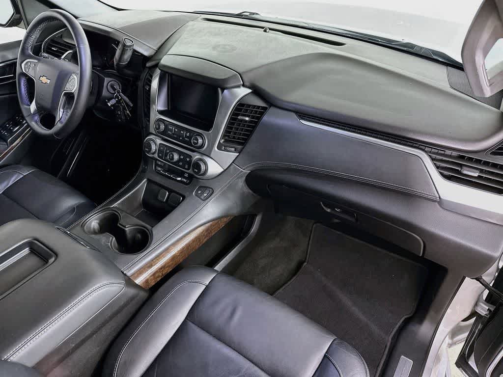 Chevrolet Suburban LT 2018