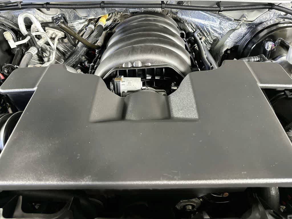 Chevrolet Suburban LT 2018