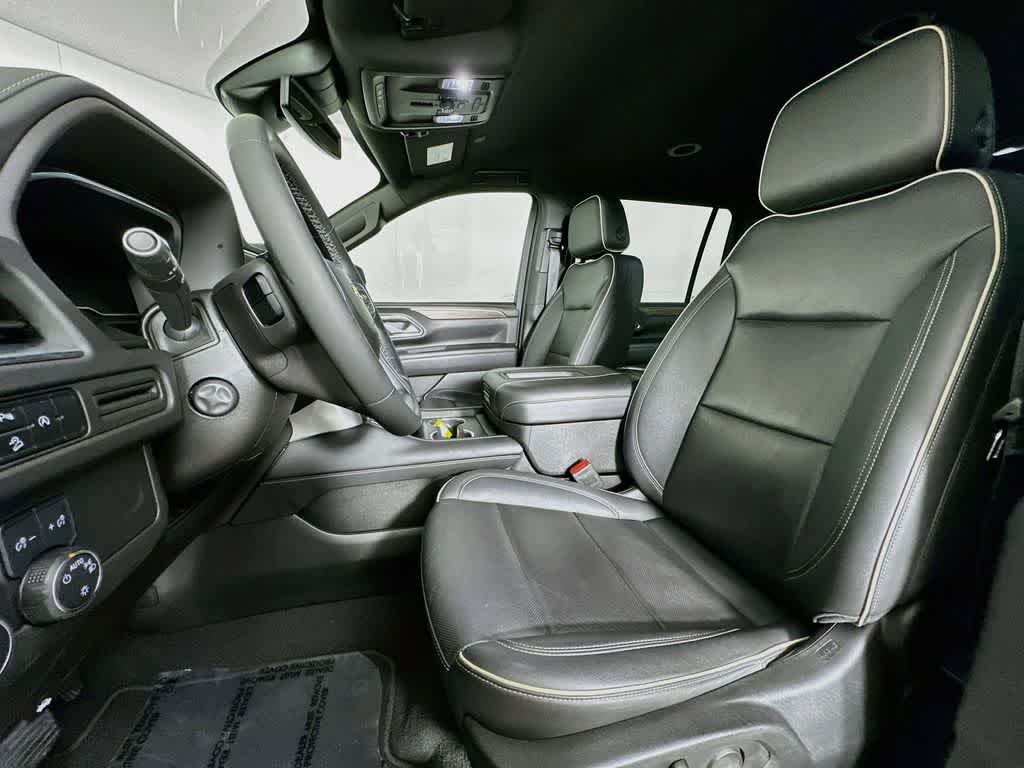 Chevrolet Suburban Premier 2023