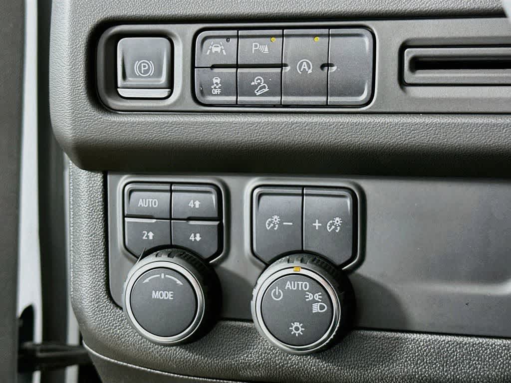 Chevrolet Suburban Premier 2023