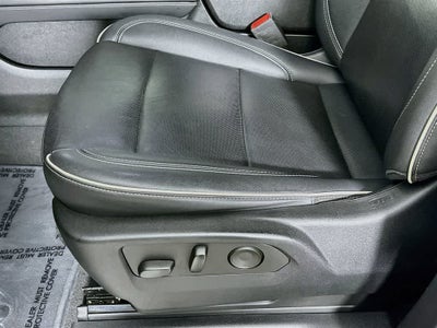 Chevrolet Suburban Premier 2023