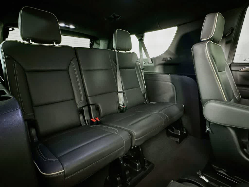 Chevrolet Suburban Premier 2023