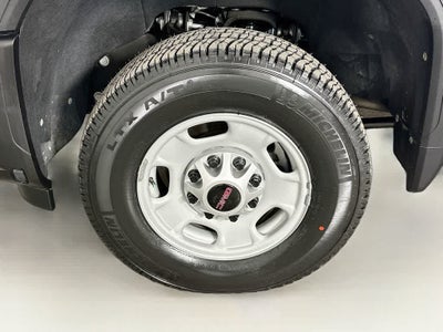 GMC Sierra 2500HD Pro 2024
