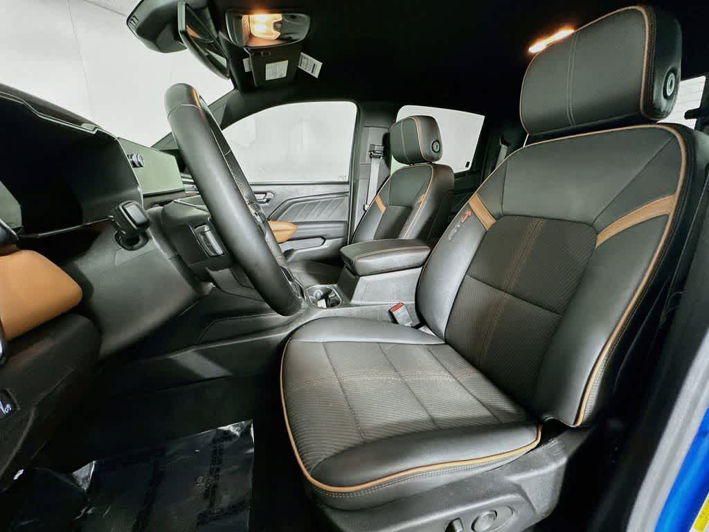 GMC Canyon 4x4 AT4 2024