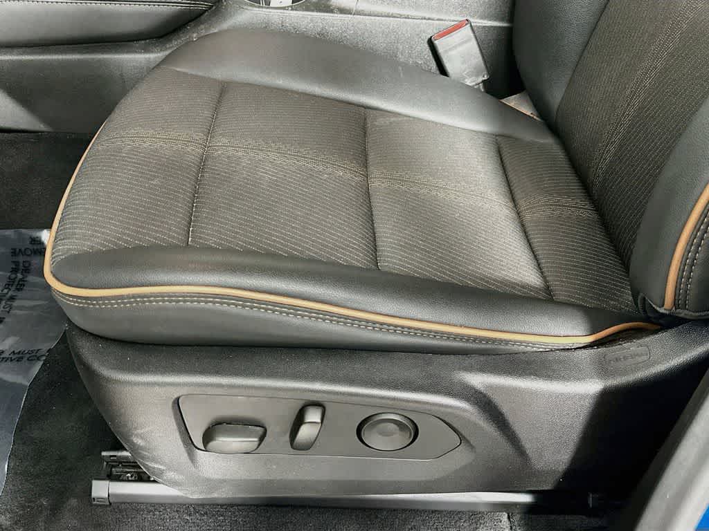 GMC Canyon 4x4 AT4 2024