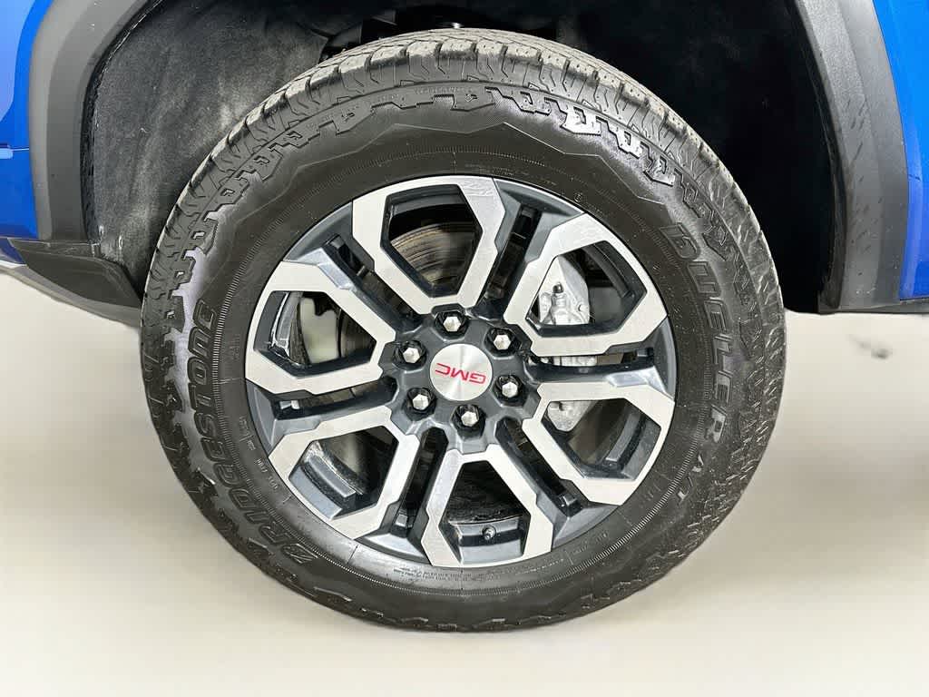 GMC Canyon 4x4 AT4 2024