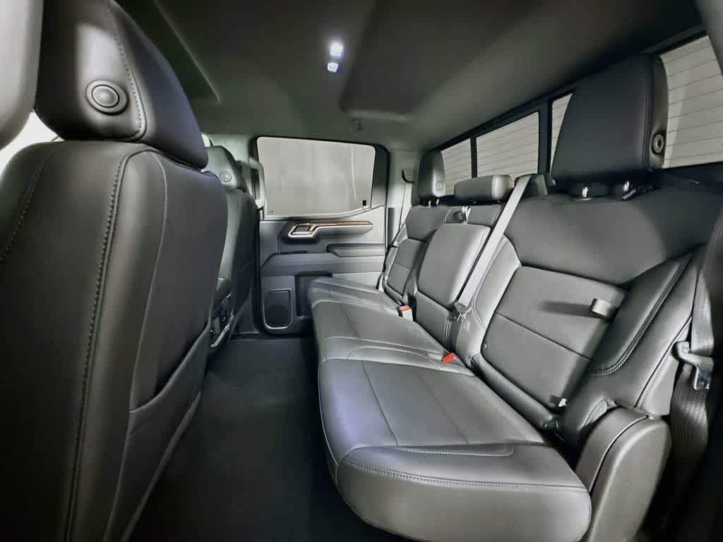 GMC Sierra 1500 Elevation 2026