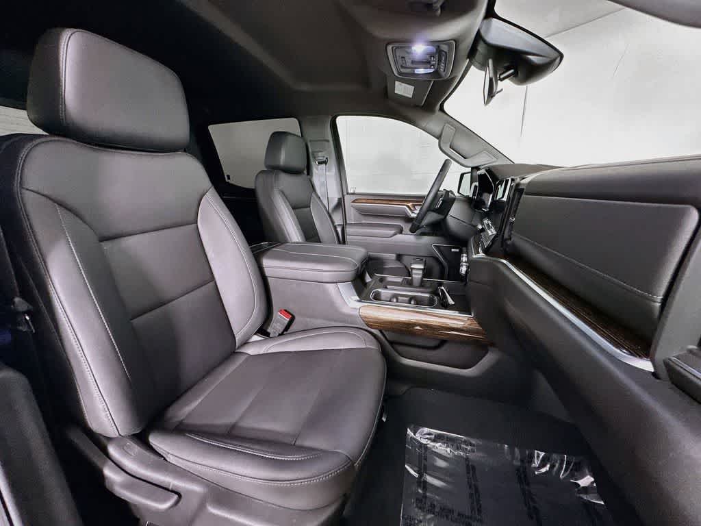 GMC Sierra 1500 Elevation 2026