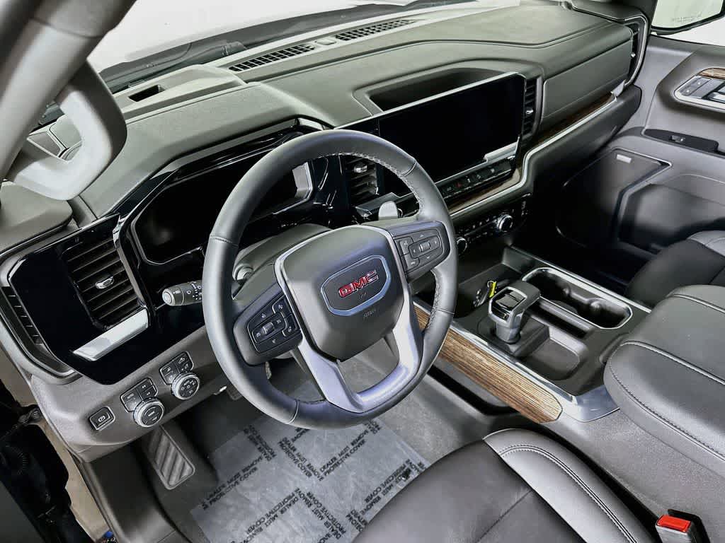 GMC Sierra 1500 Elevation 2026
