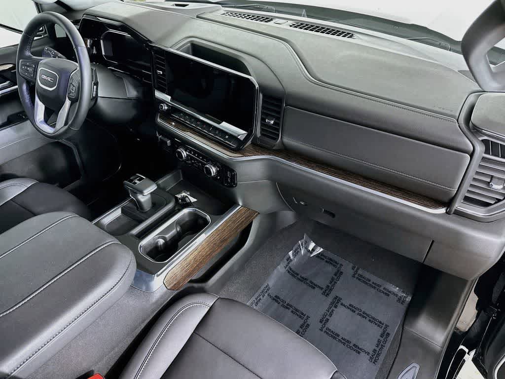GMC Sierra 1500 Elevation 2026