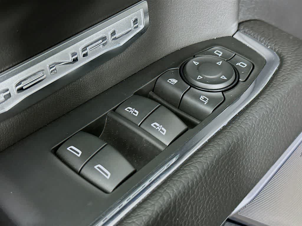 GMC Sierra 1500 Denali 2024