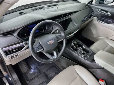 Cadillac XT4 FWD Luxury 2023