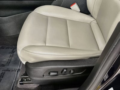 Cadillac XT4 FWD Luxury 2023