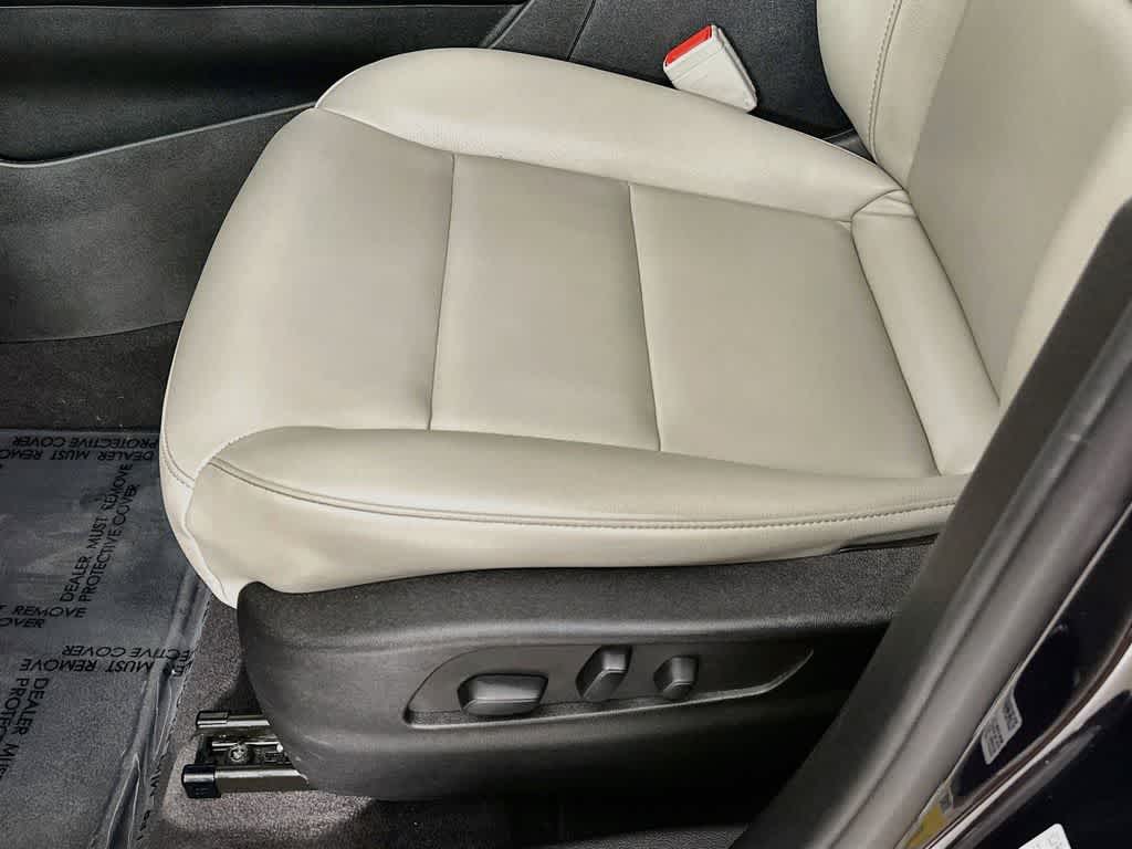 Cadillac XT4 FWD Luxury 2023